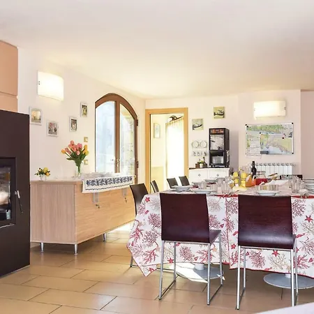 Six-bedroom Holiday In La Spezia Σπίτι διακοπών *