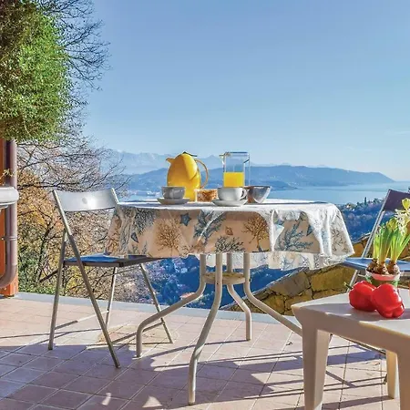 Six-bedroom Holiday In La Spezia *